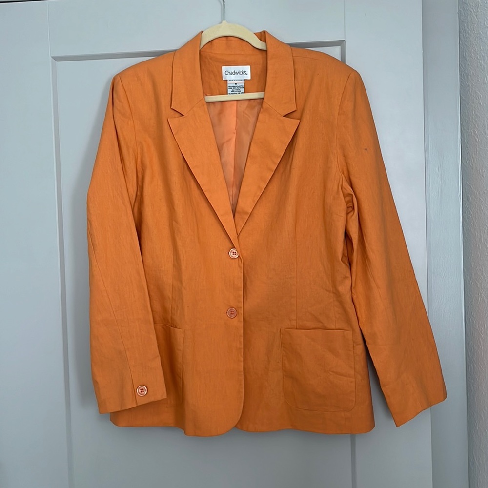 Chadwick’s Linen Blend Orange Blazer 40” chest buttoned - NWOT